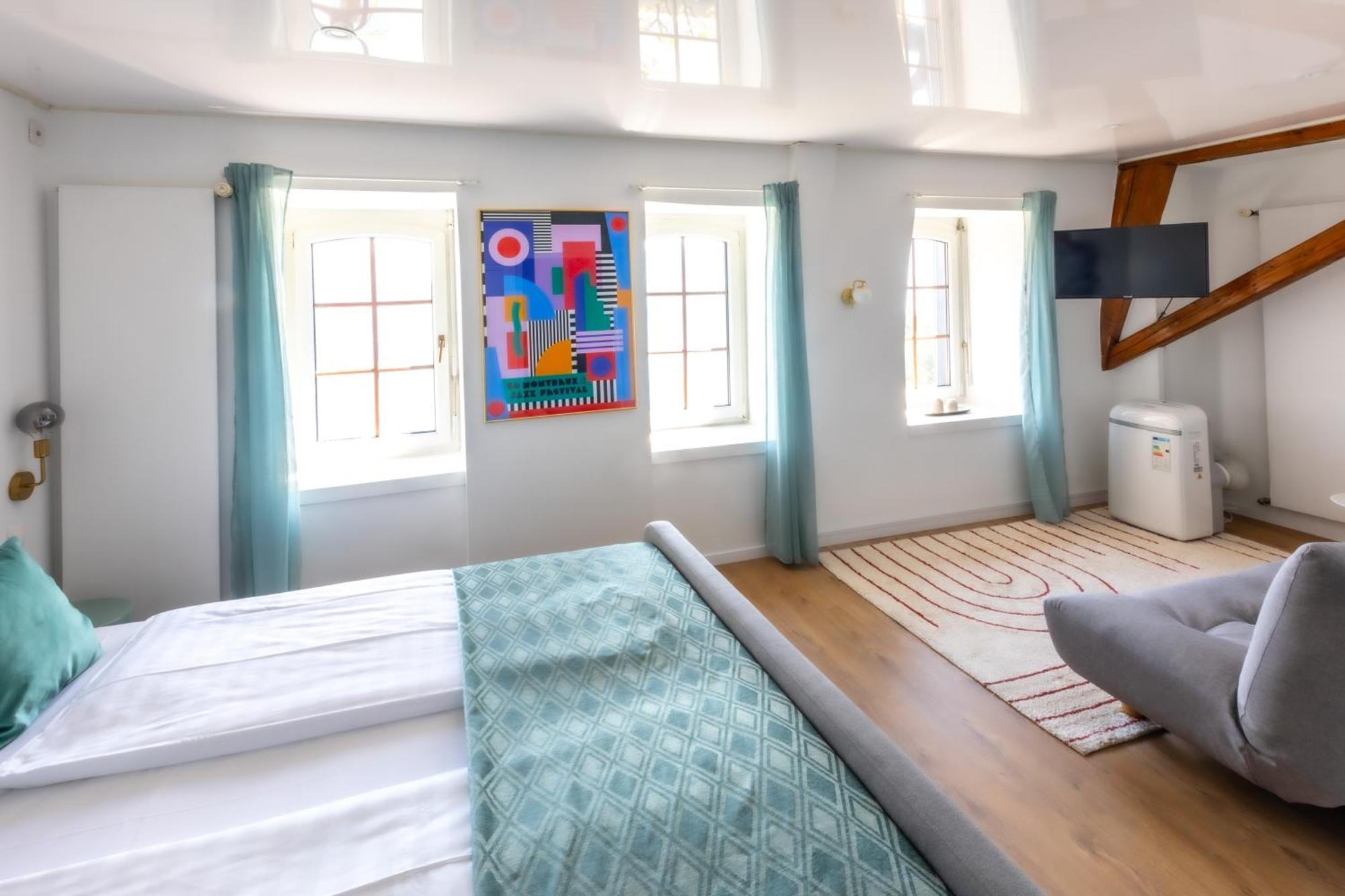 Signature Room lake view